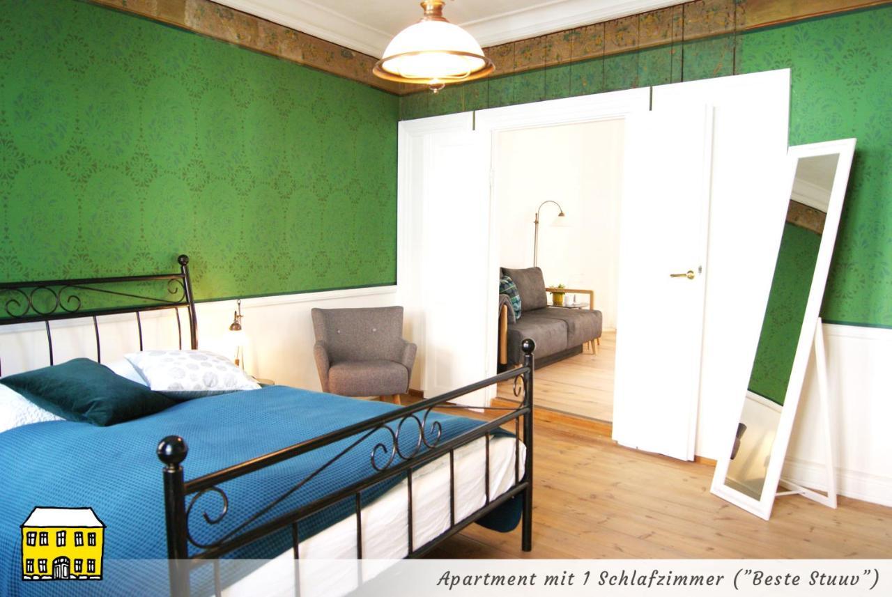 Das Gelbe Haus - Drei Besondere Ferienwohnungen Flensburg Bagian luar foto