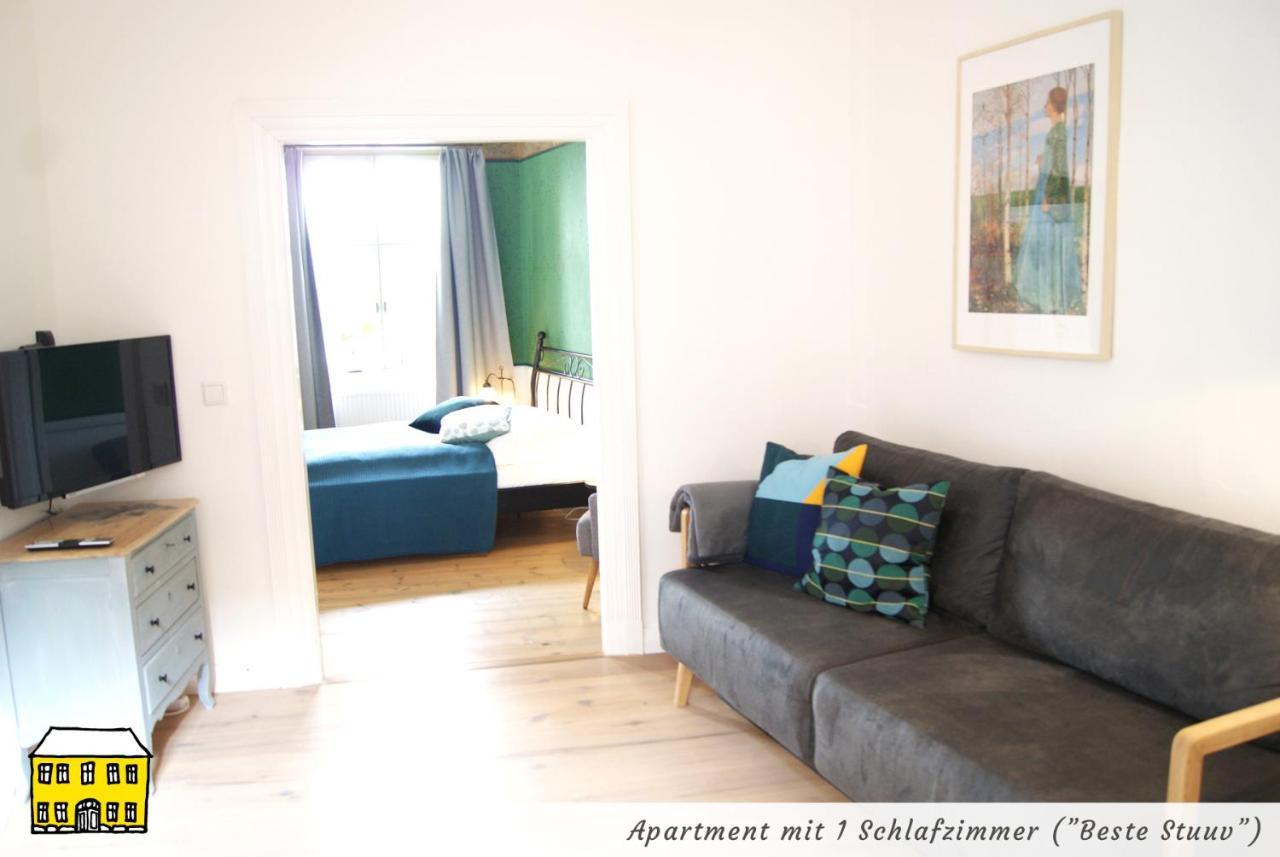 Das Gelbe Haus - Drei Besondere Ferienwohnungen Flensburg Bagian luar foto