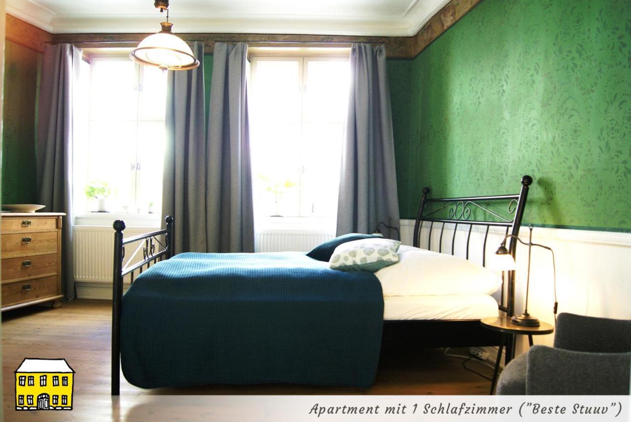Das Gelbe Haus - Drei Besondere Ferienwohnungen Flensburg Bagian luar foto