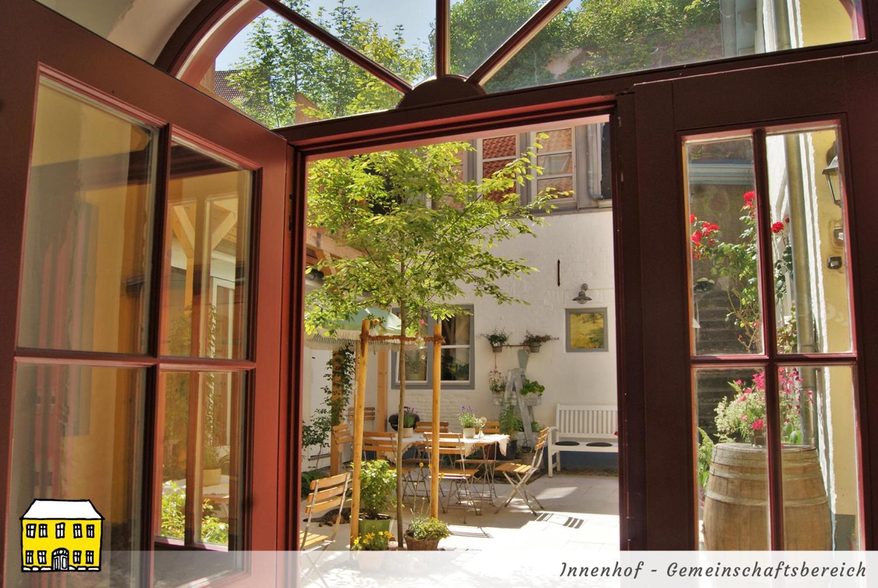 Das Gelbe Haus - Drei Besondere Ferienwohnungen Flensburg Ruang foto