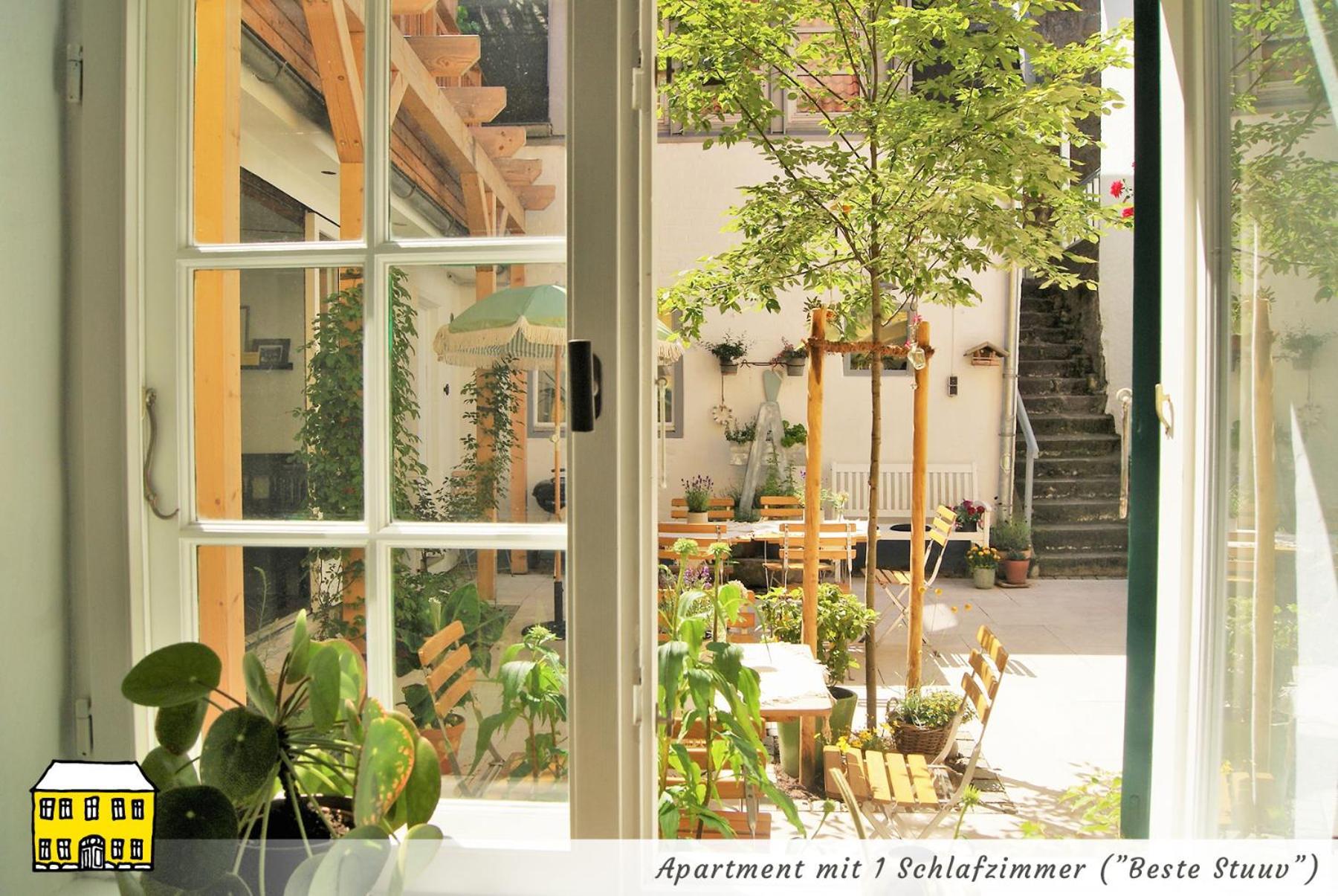 Das Gelbe Haus - Drei Besondere Ferienwohnungen Flensburg Ruang foto